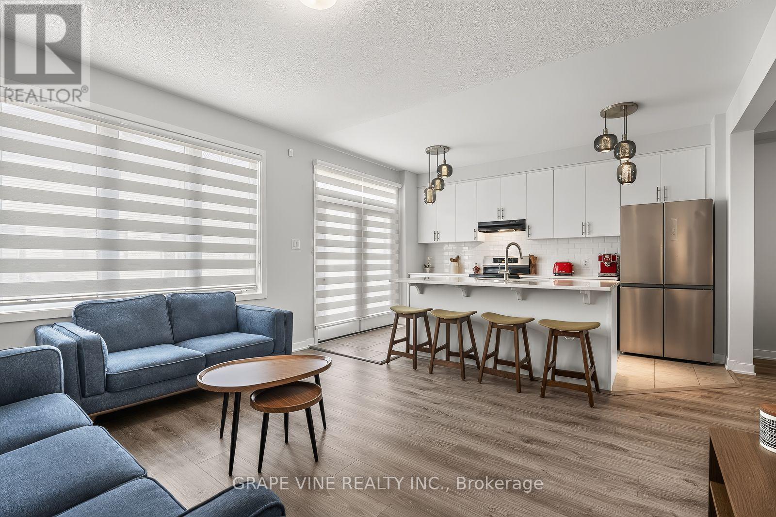 225 Billrian Crescent, Ottawa, ON - Indoor Photo Showing Other Room