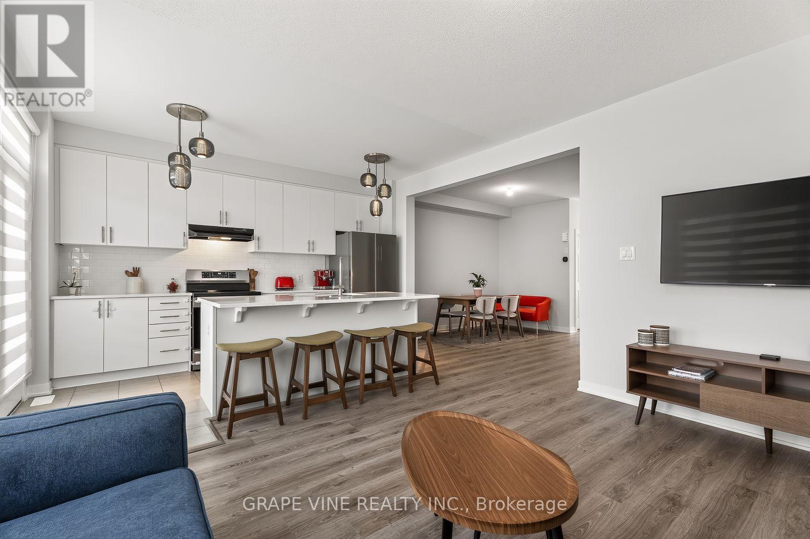 225 Billrian Crescent, Ottawa, ON - Indoor