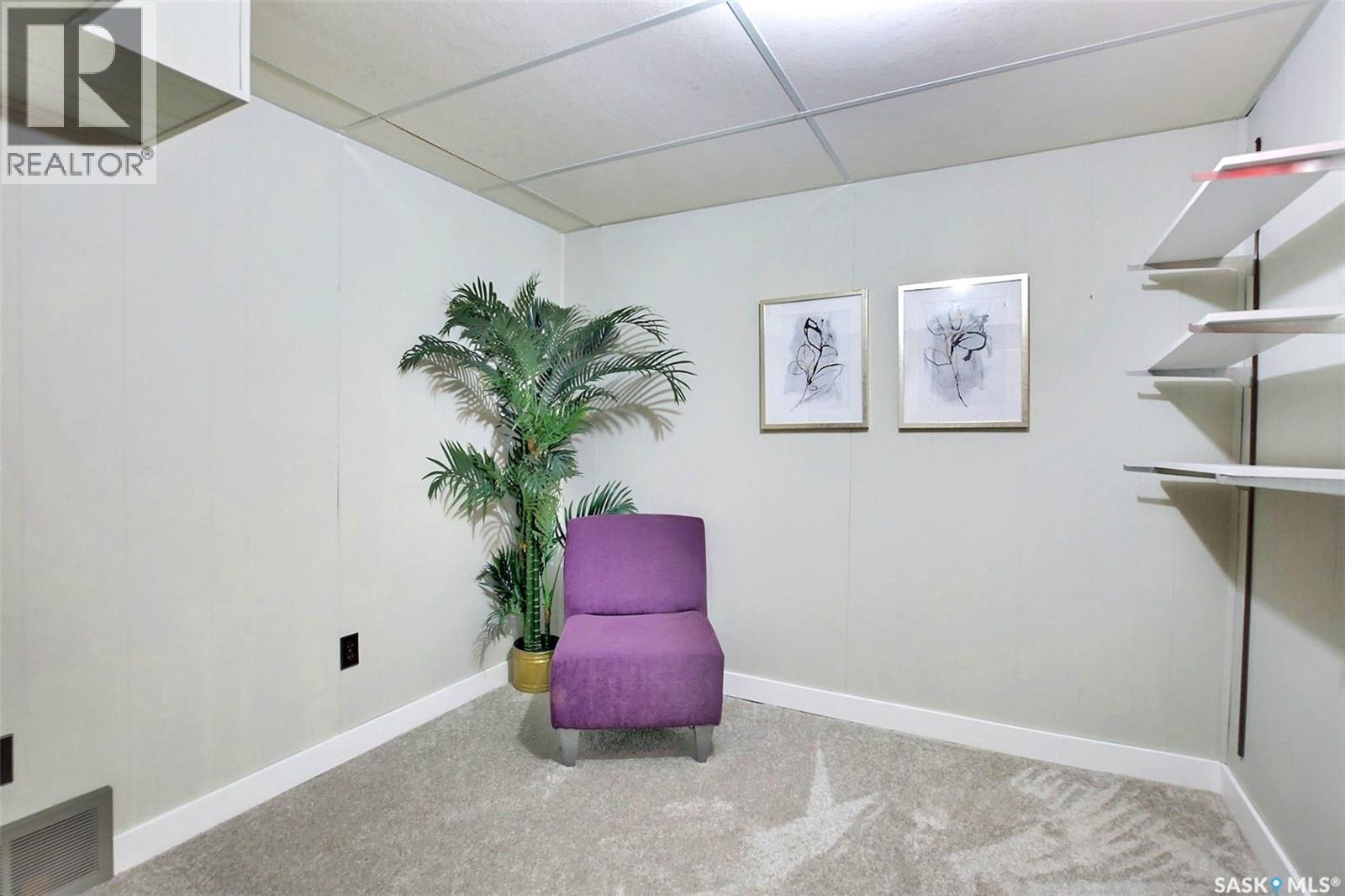 2802 Mctavish Street, Regina, SK - Indoor Photo Showing Other Room