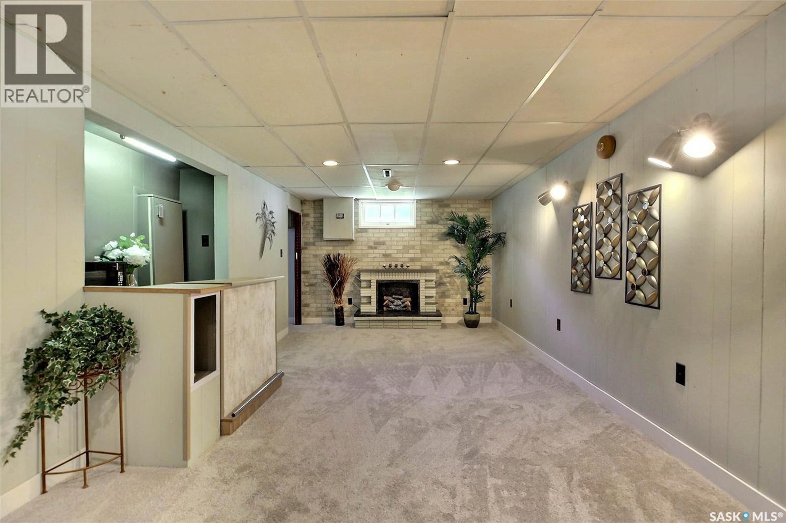 2802 Mctavish Street, Regina, SK - Indoor