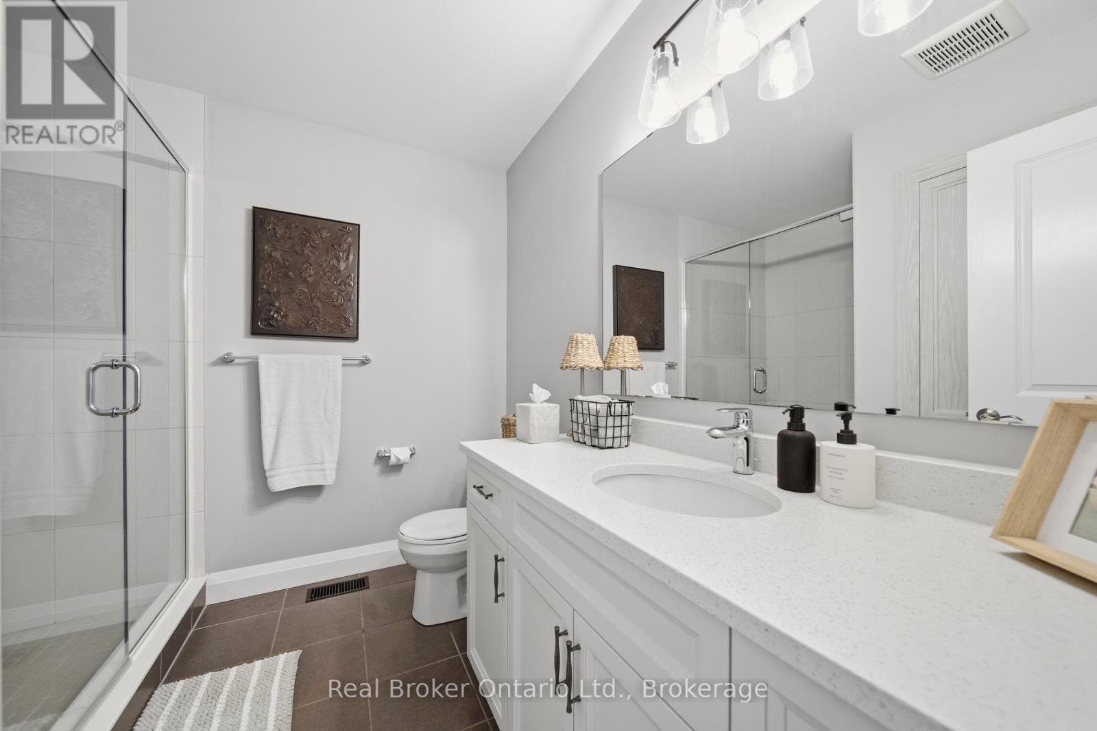103 Stephenson Way, Minto, ON - Indoor Photo Showing Bathroom
