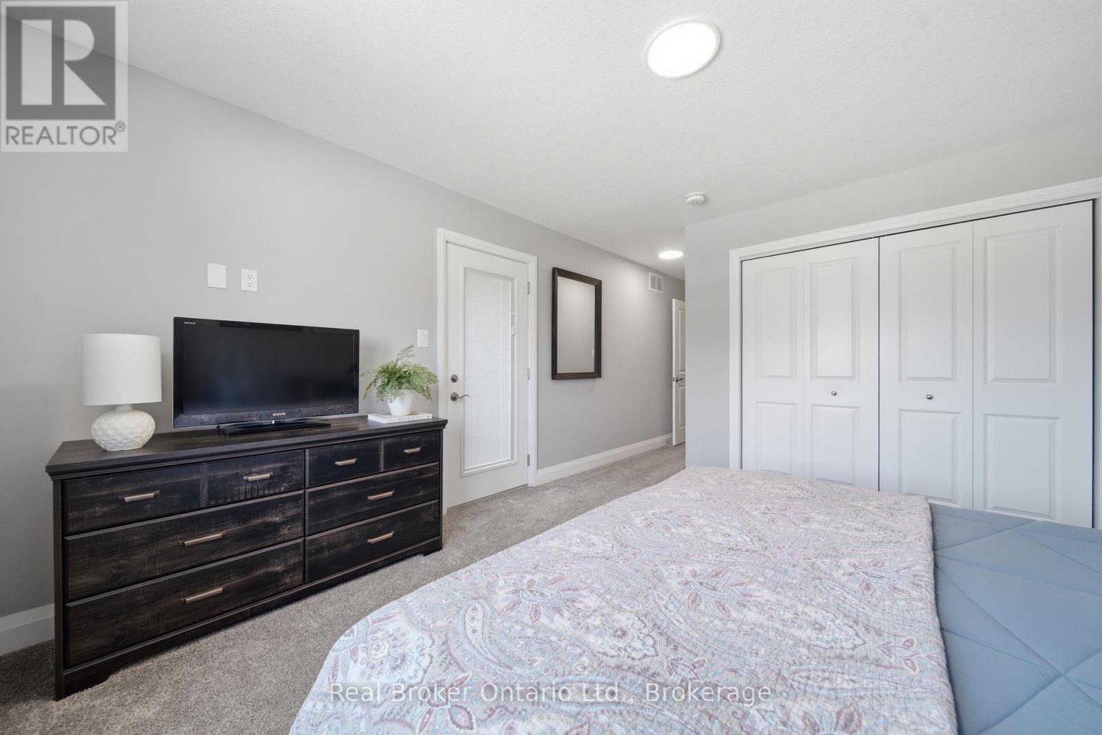 103 Stephenson Way, Minto, ON - Indoor Photo Showing Bedroom