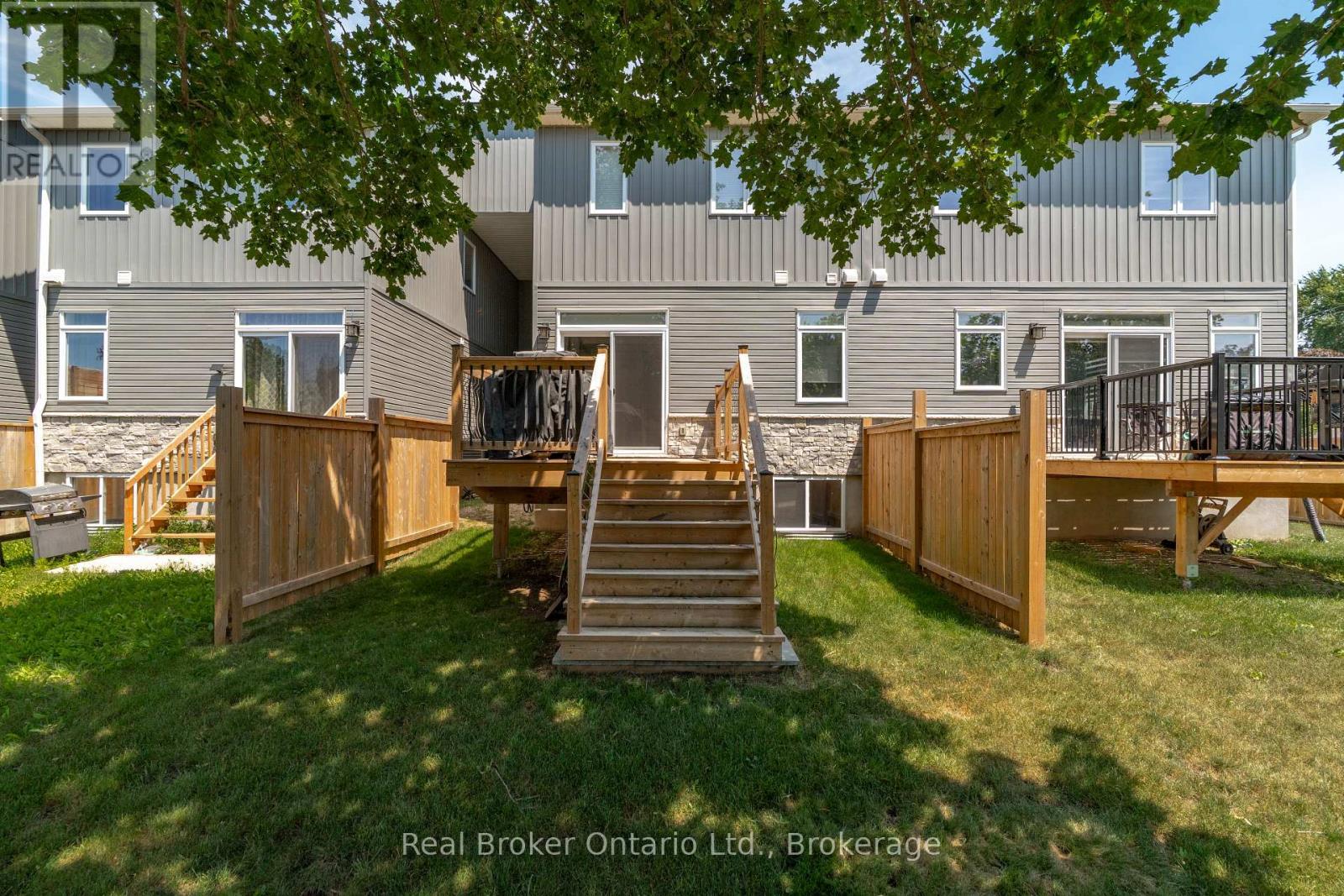 103 Stephenson Way, Minto, ON - Outdoor