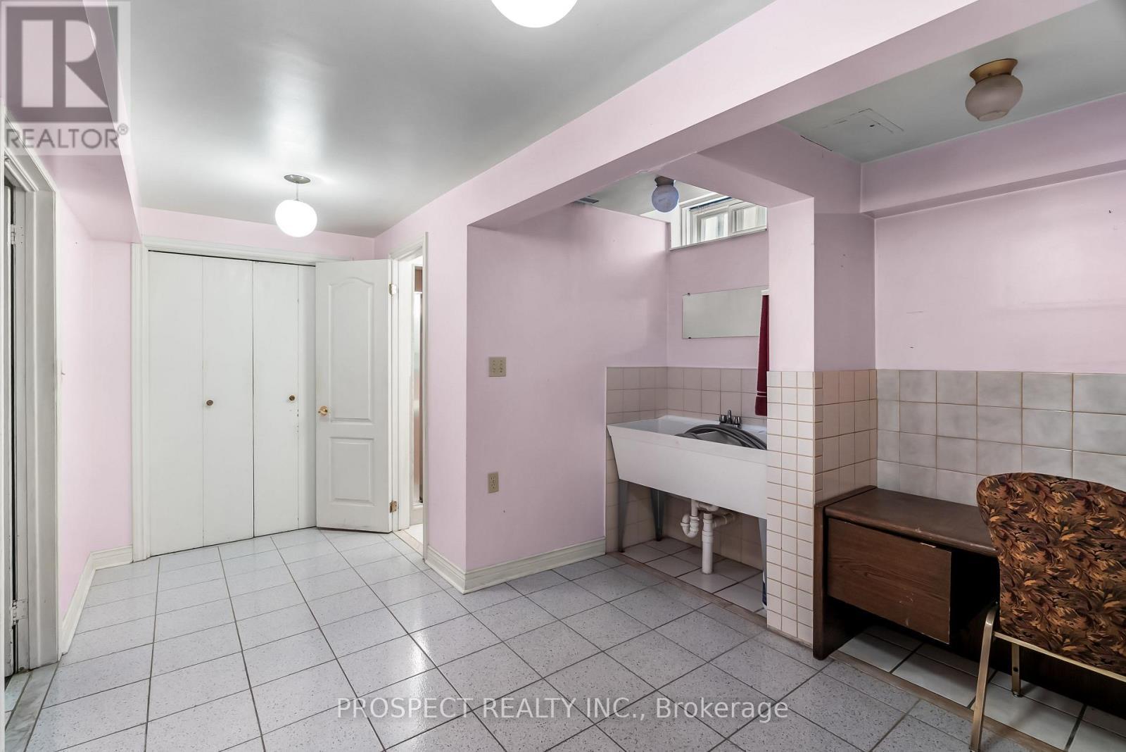9 Wheatley Road, Vaughan, ON - Indoor