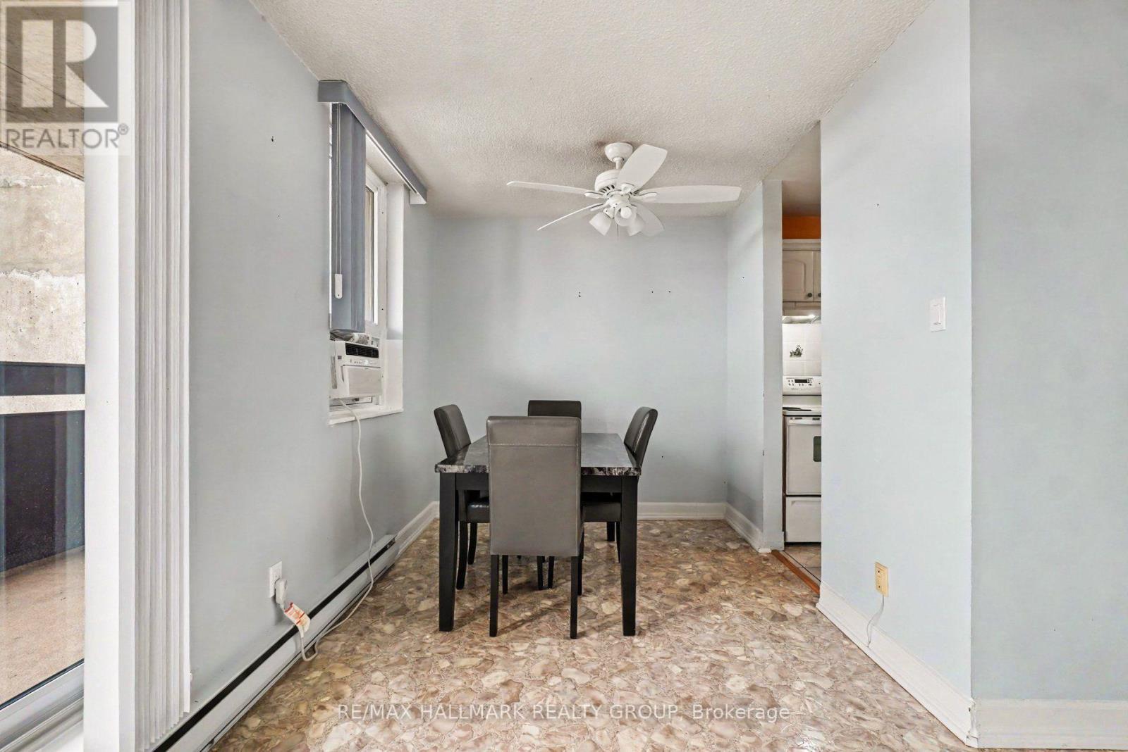 1417 - 2000 Jasmine Crescent, Ottawa, ON - Indoor Photo Showing Dining Room