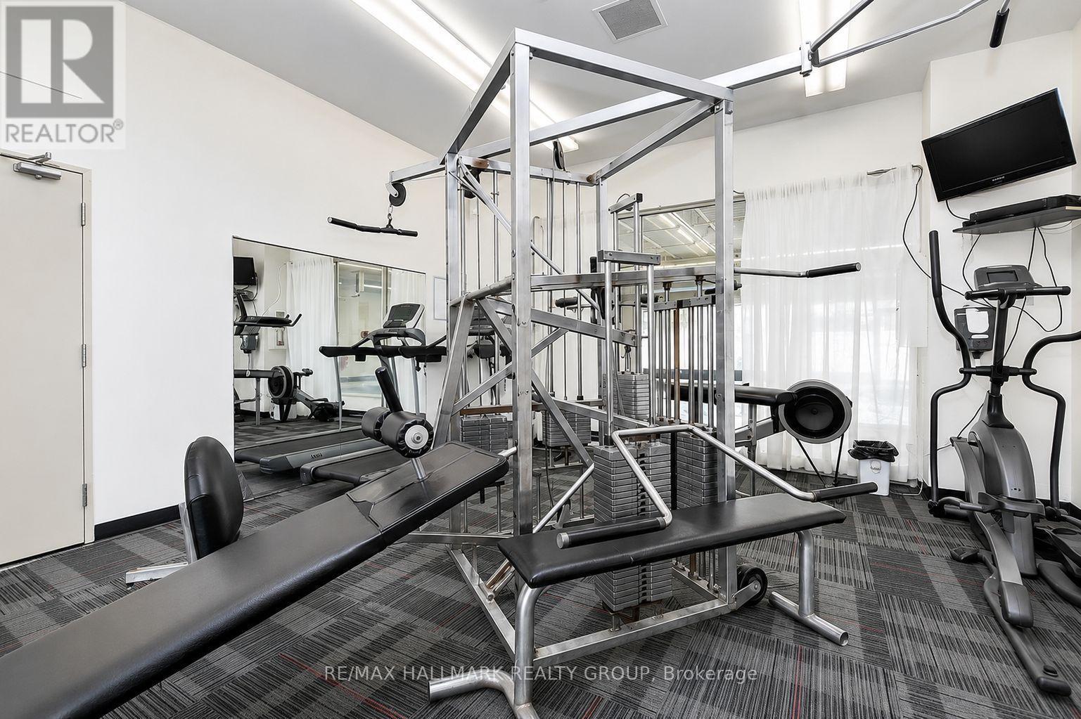 1417 - 2000 Jasmine Crescent, Ottawa, ON - Indoor Photo Showing Gym Room