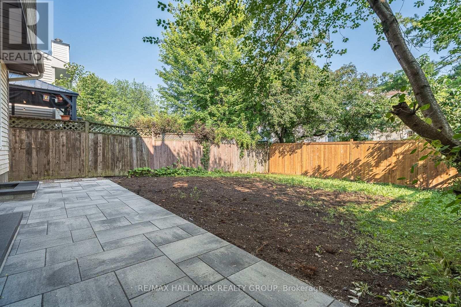 1769 Bromont Way, Ottawa, ON - Outdoor