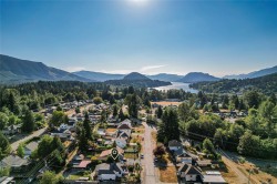 40 Hemlock St Lake Cowichan, BC V0R 2G0