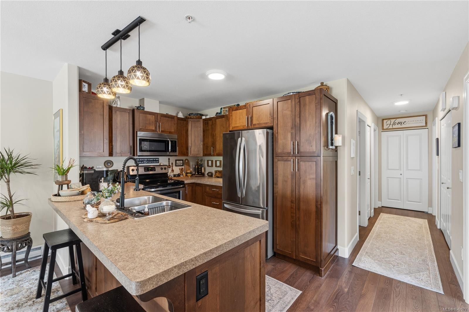 #202-4442 Hedgestone Pl, Nanaimo, BC