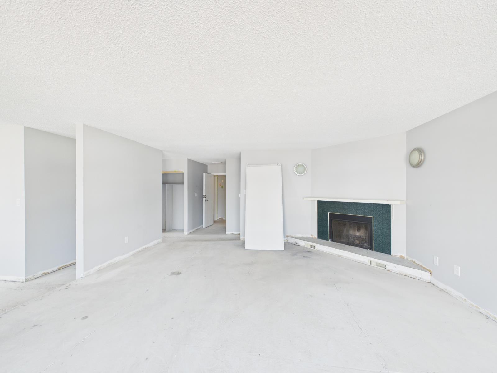 12222 111 Ave Nw, Edmonton, AB - Indoor With Fireplace