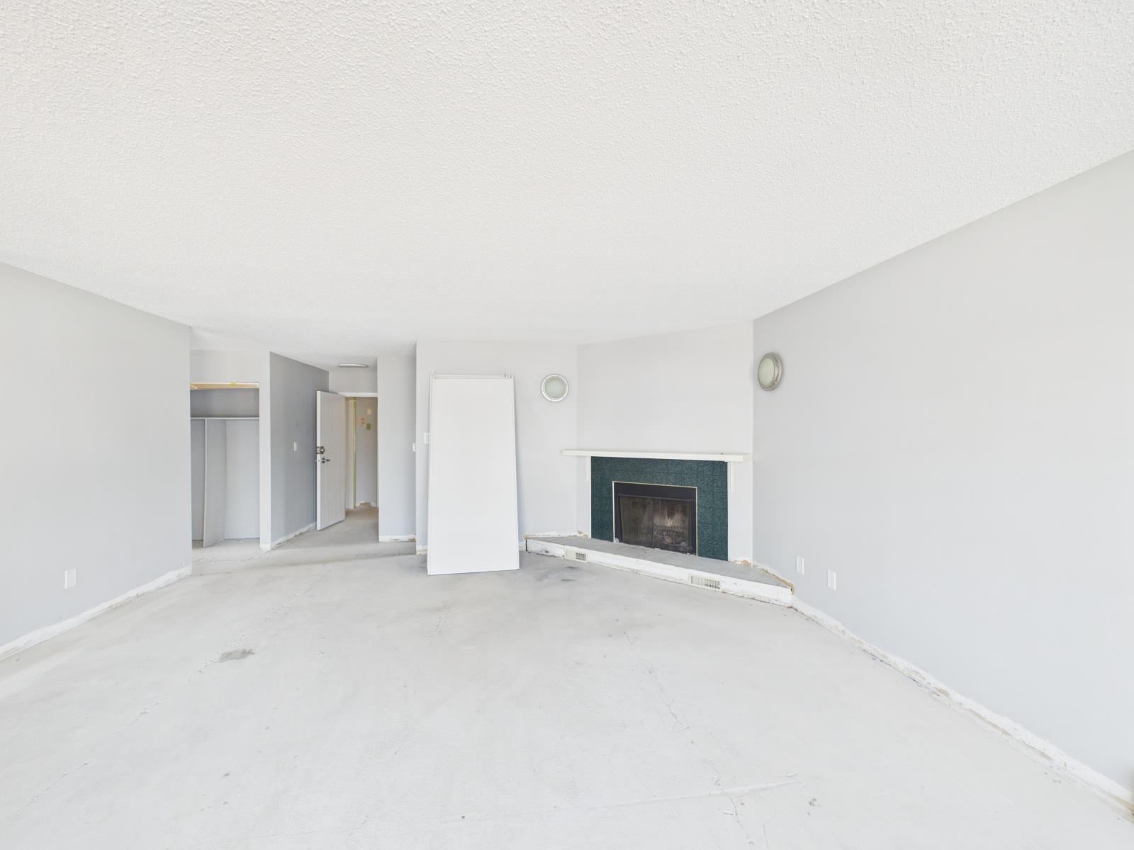 12222 111 Ave Nw, Edmonton, AB - Indoor With Fireplace