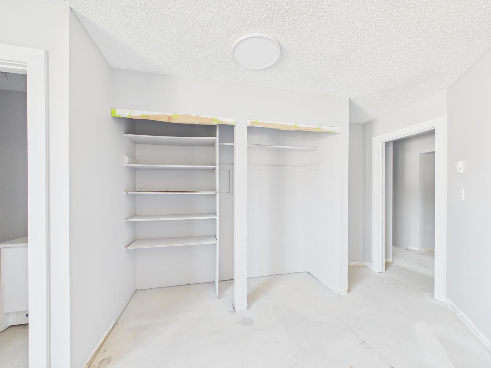 12222 111 Ave Nw, Edmonton, AB - Indoor