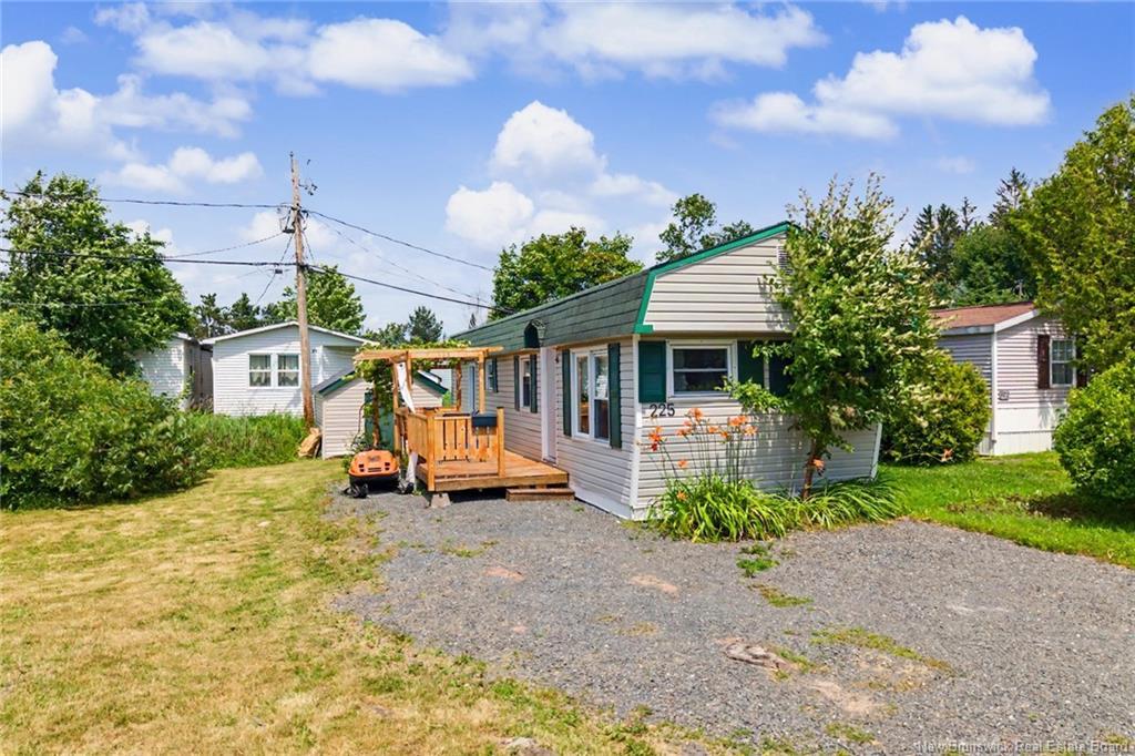 225 Driftwood Loop, Fredericton, NB