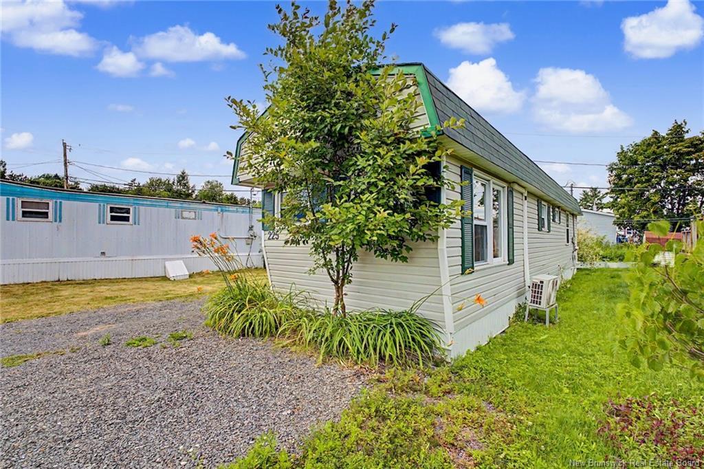 225 Driftwood Loop, Fredericton, NB