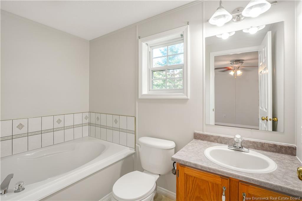 280 Railing Rd, Lincoln, NB