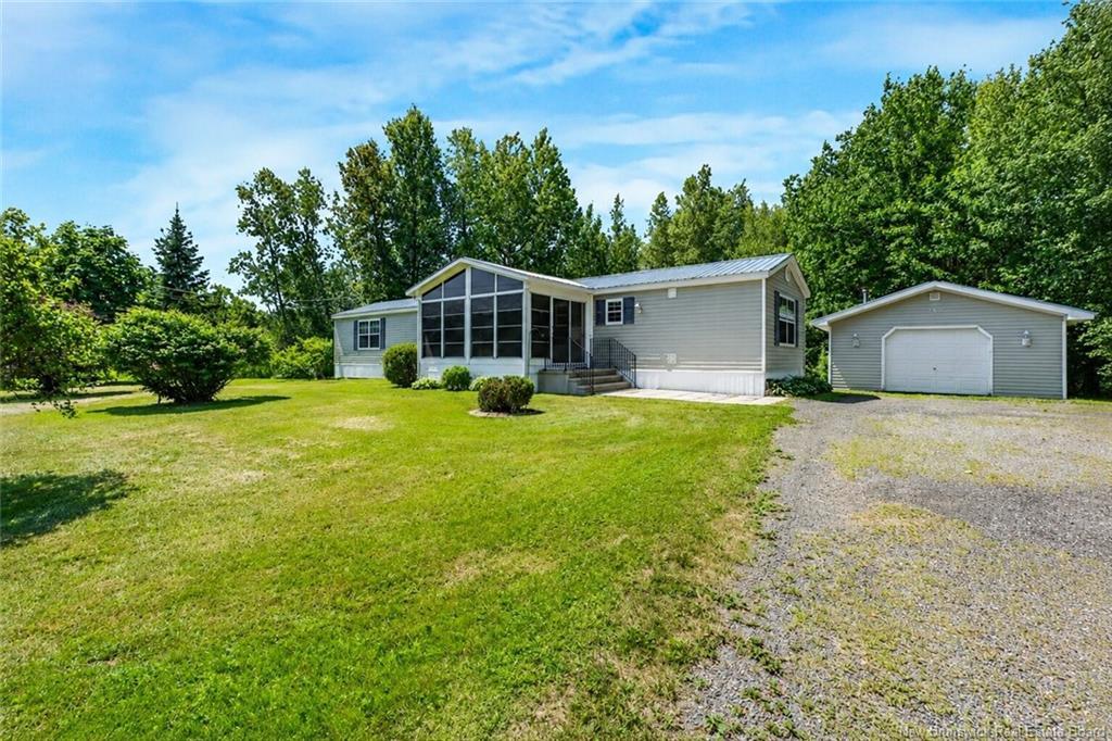 280 Railing Rd, Lincoln, NB