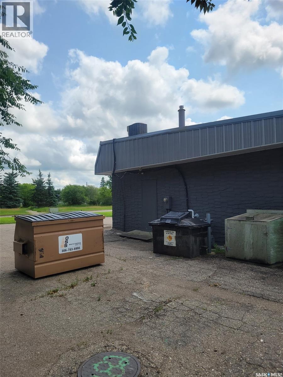 702 3Rd Avenue W, Melville, SK