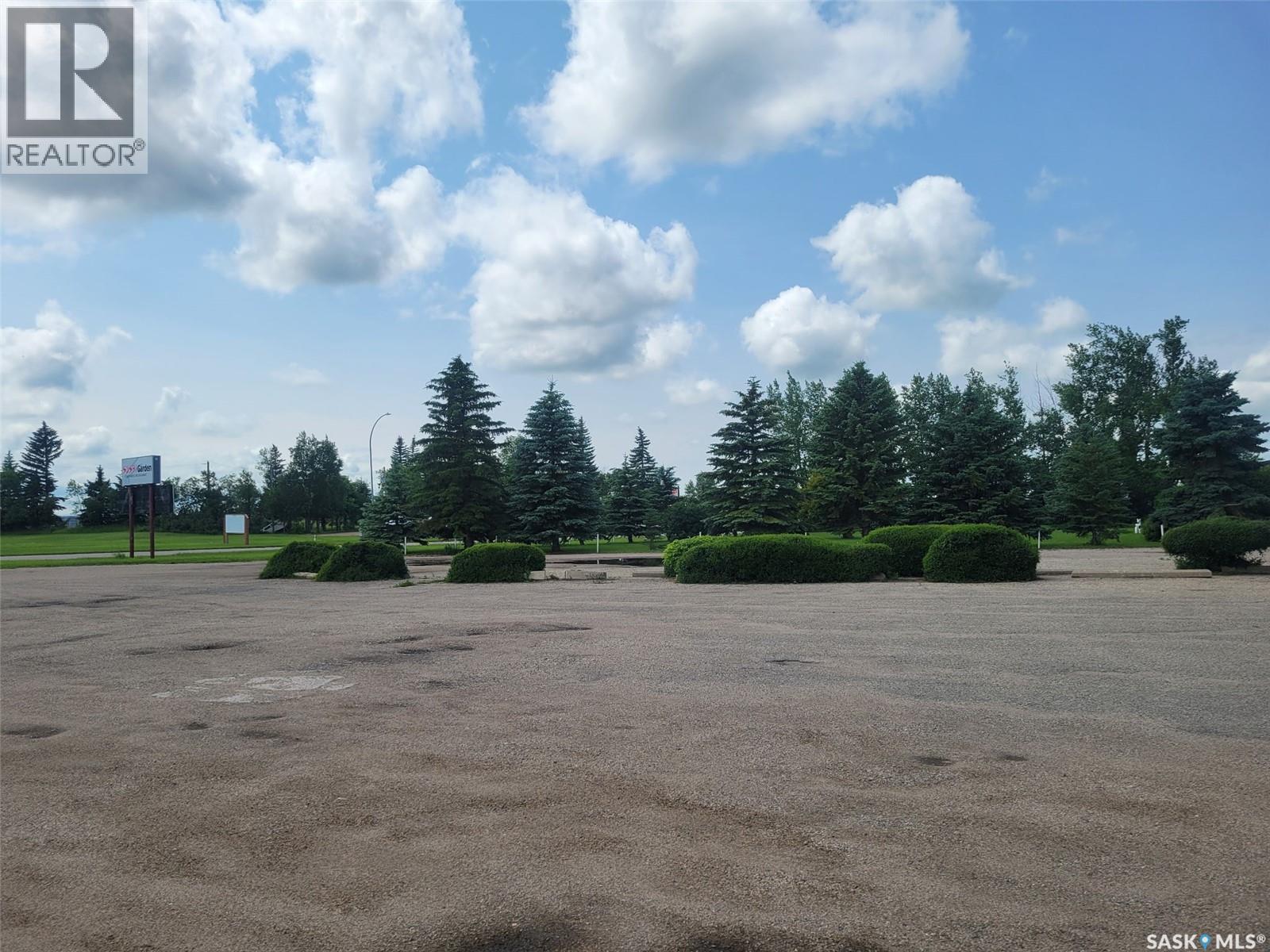 702 3Rd Avenue W, Melville, SK