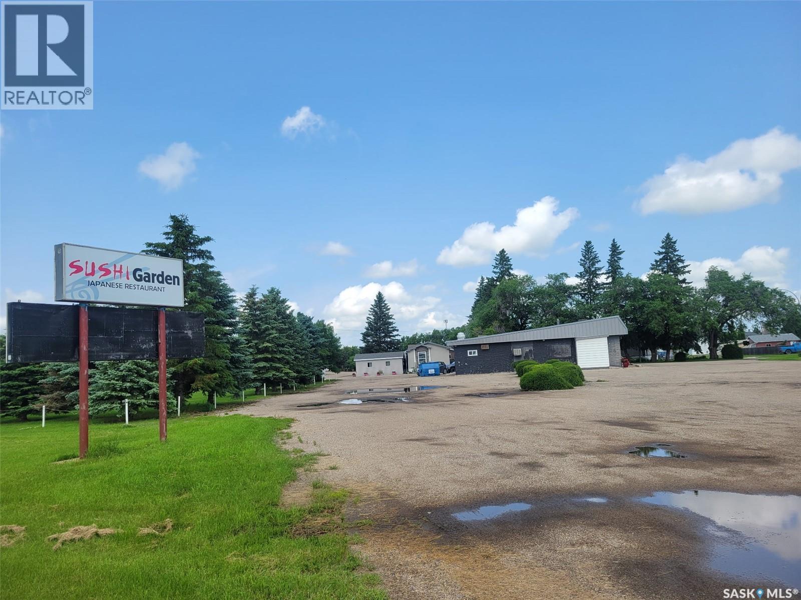 702 3Rd Avenue W, Melville, SK