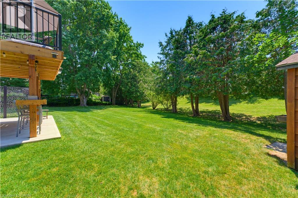 No direct rear neighbours! - 32 Stonehaven Place, Cambridge, ON - Outdoor