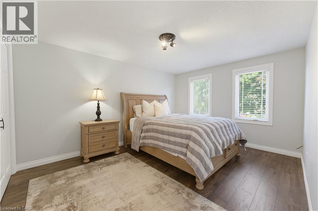32 Stonehaven Place, Cambridge, ON - Indoor Photo Showing Bedroom