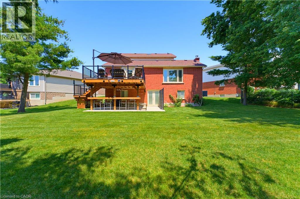 32 Stonehaven Place, Cambridge, ON - Outdoor