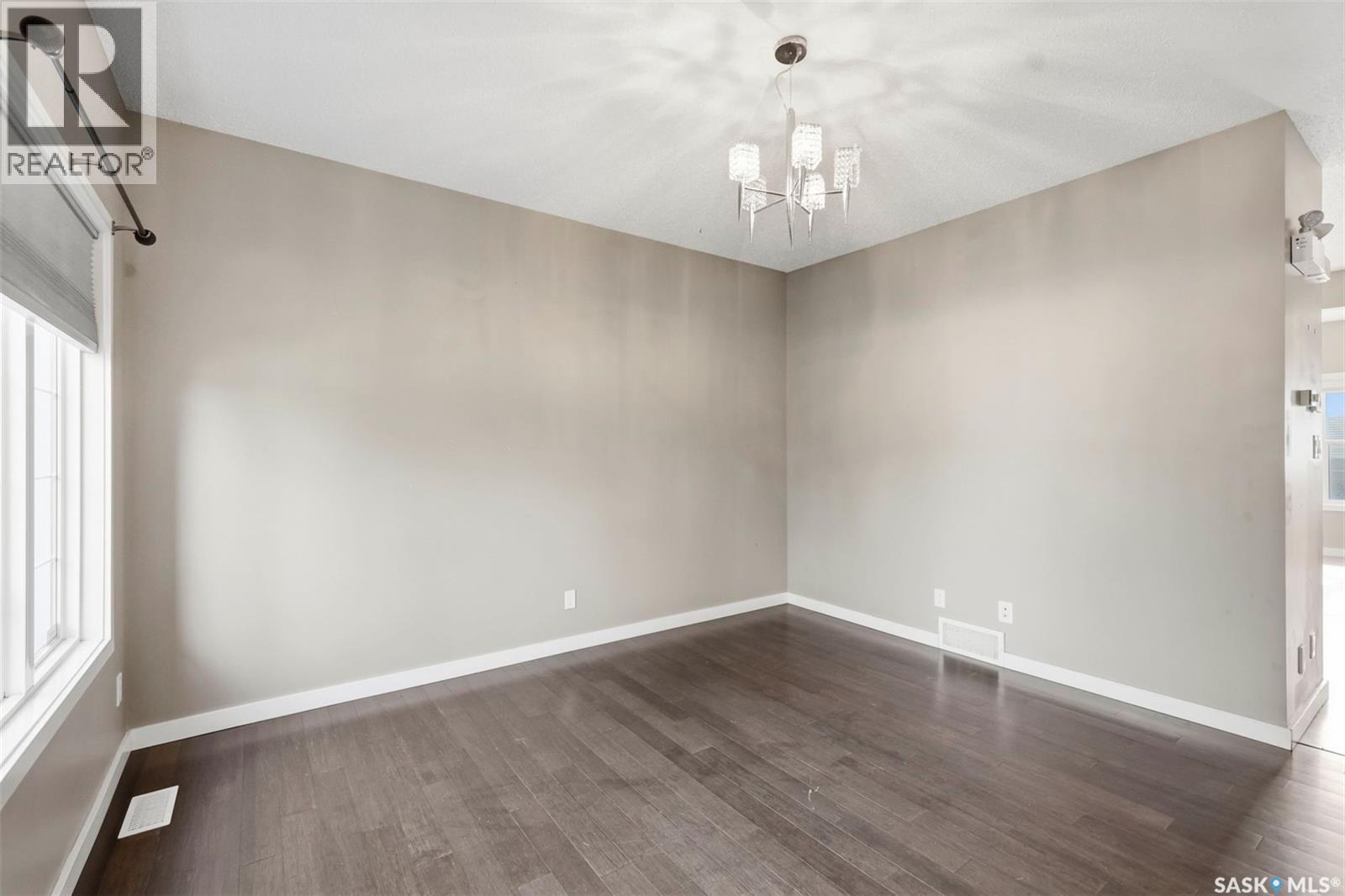 916 Stonebridge Common, Saskatoon, SK - Indoor Photo Showing Other Room