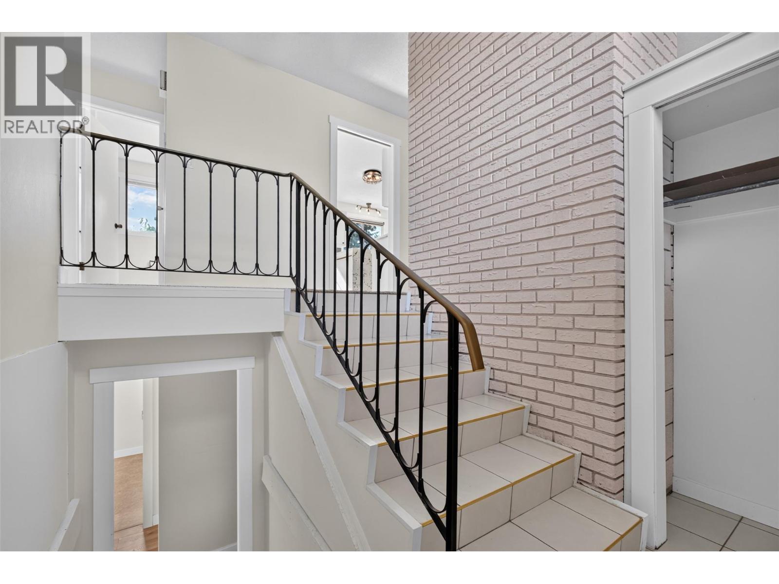 2220 Thacker Drive, West Kelowna, BC - Photo Showing Other Room
