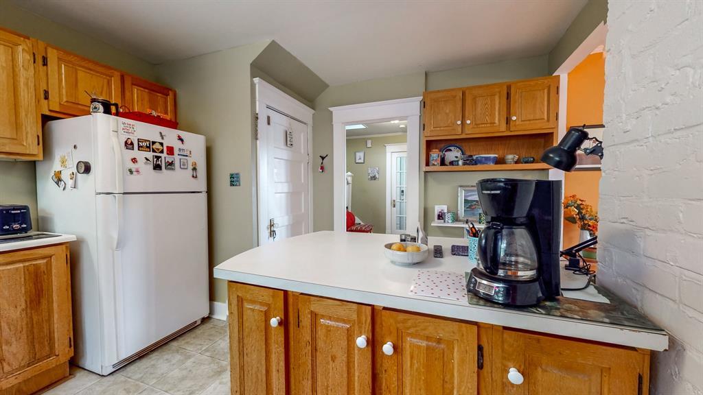1 Kenna'S Hill Heights, St. John'S, NL - Indoor Photo Showing Kitchen