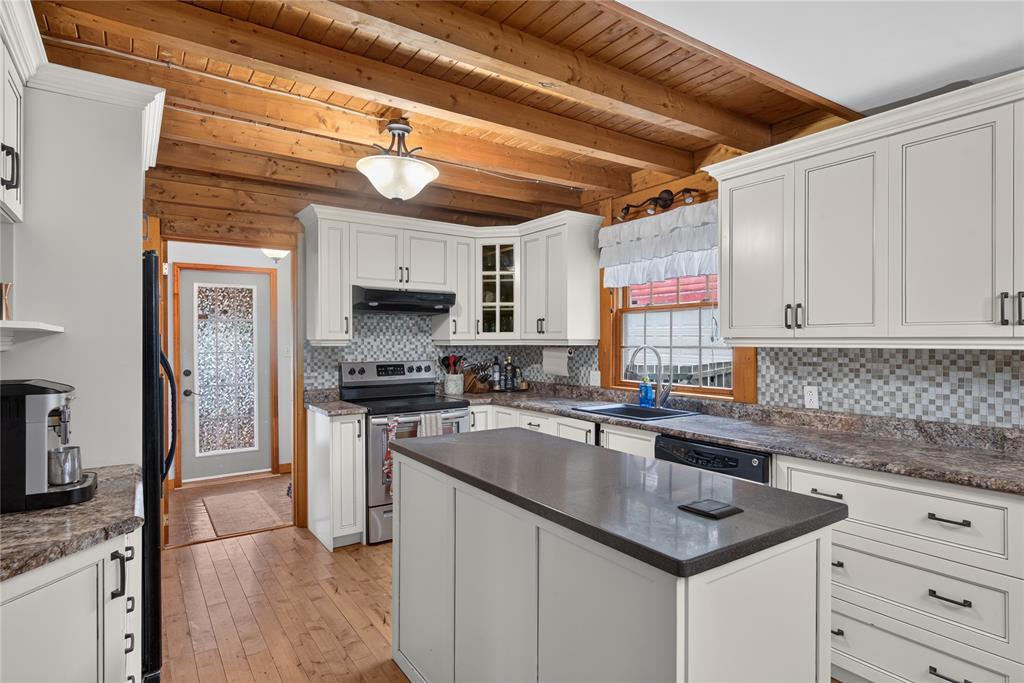 27 Towers Avenue, Gander, NL - Indoor Photo Showing Kitchen