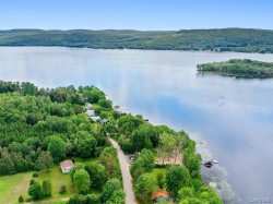 Vue sur l'eau -