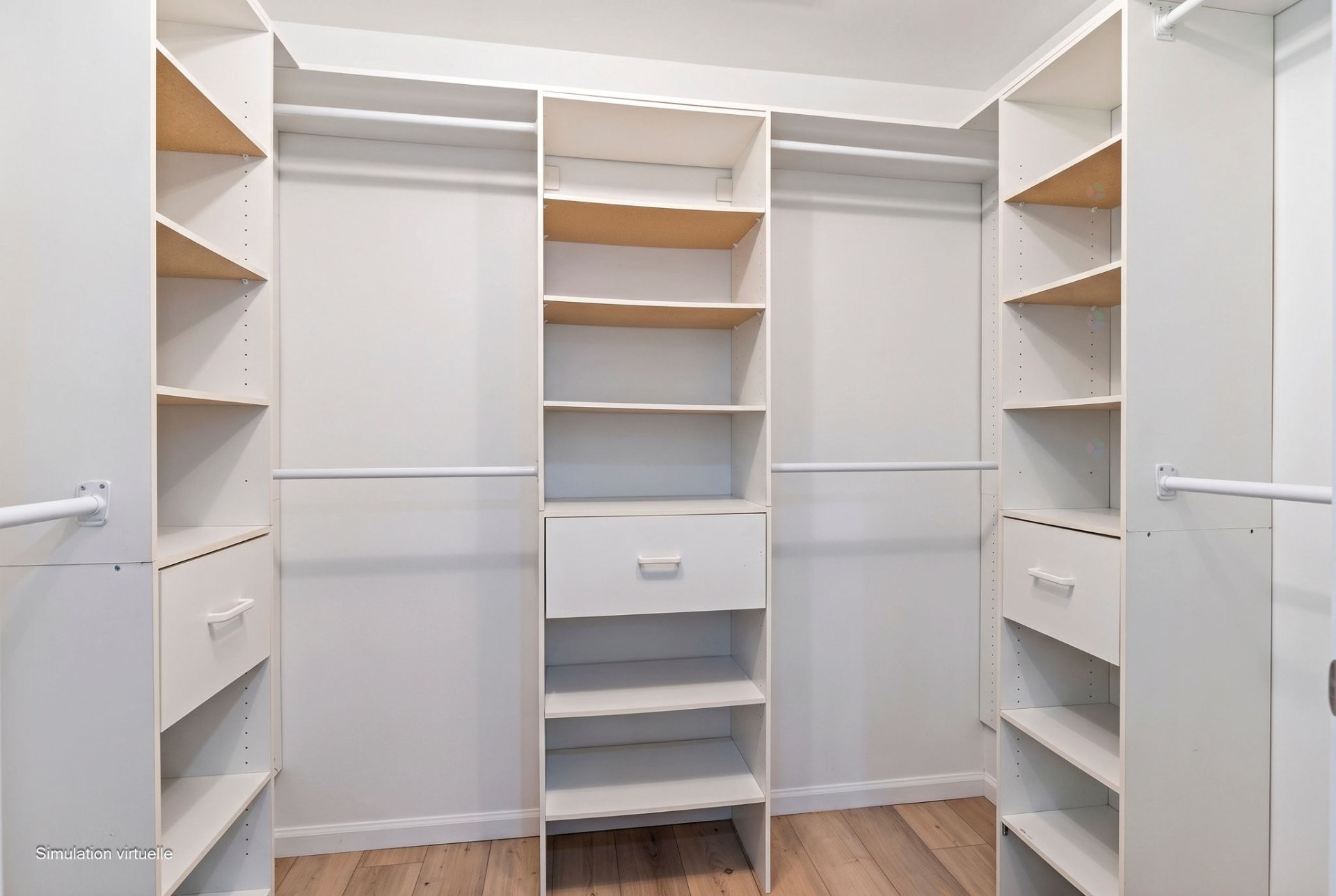 Penderie (Walk-in) - 3 Rue Susan, Morin-Heights, QC - Indoor With Storage