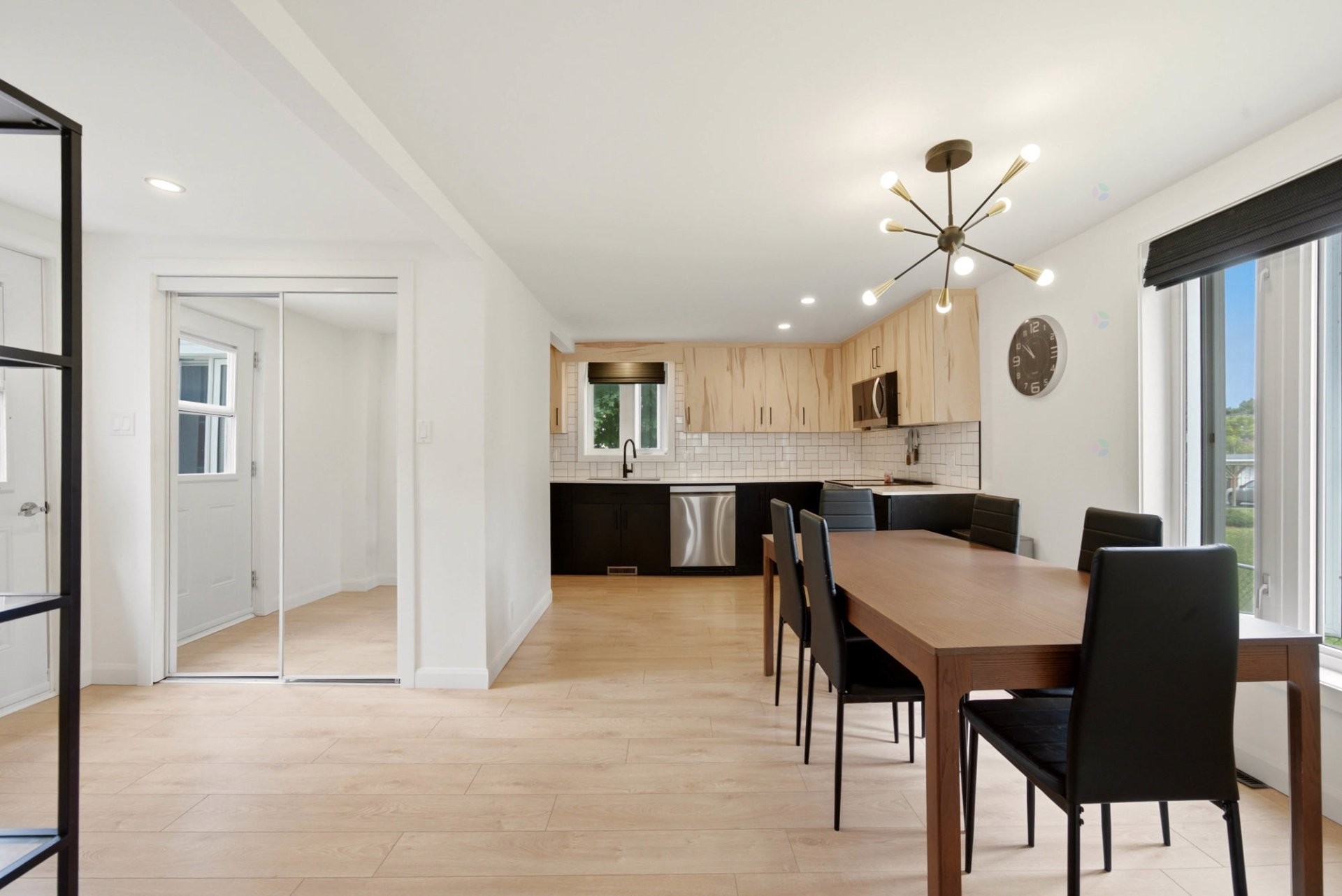 Overall view - 247 Rue Versailles, Roxton Falls, QC - Indoor Photo Showing Dining Room