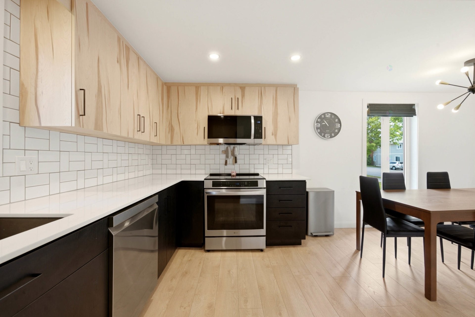 Kitchen - 247 Rue Versailles, Roxton Falls, QC - Indoor Photo Showing Kitchen With Upgraded Kitchen