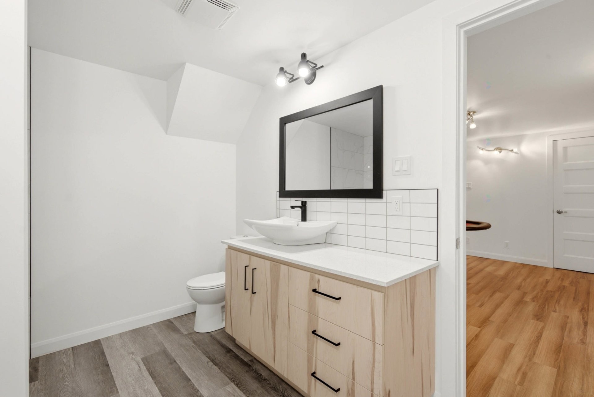 Bathroom - 247 Rue Versailles, Roxton Falls, QC - Indoor Photo Showing Bathroom