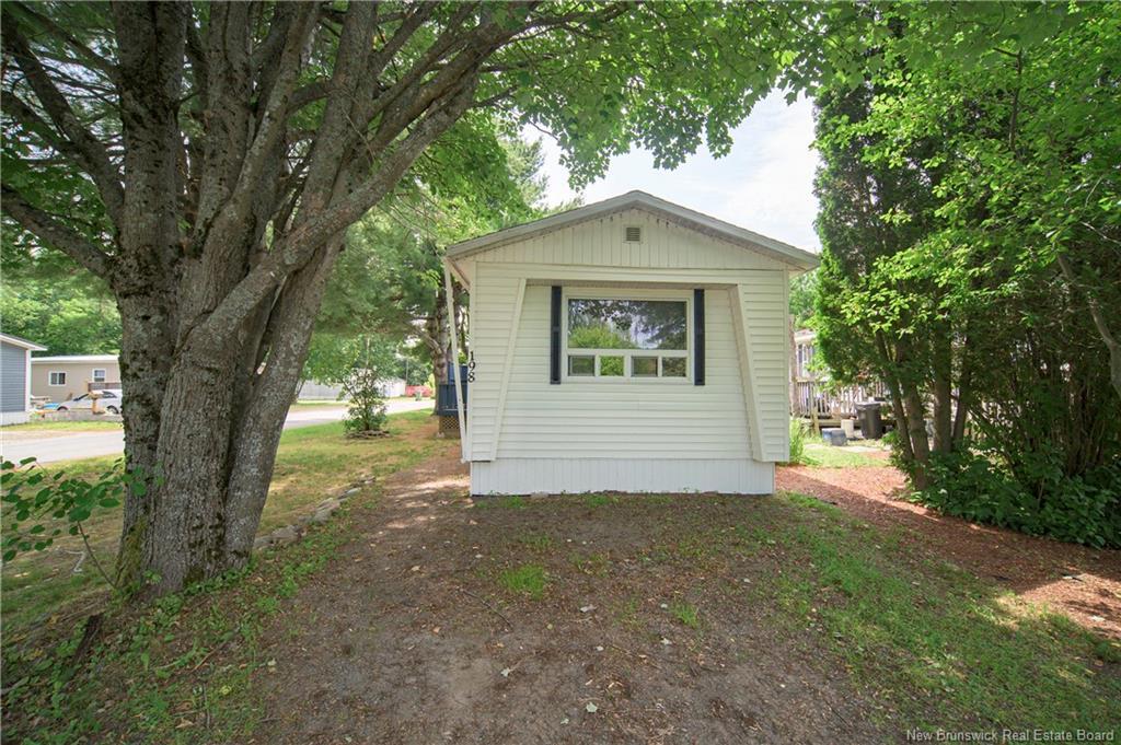 198 Moore St, Lincoln, NB