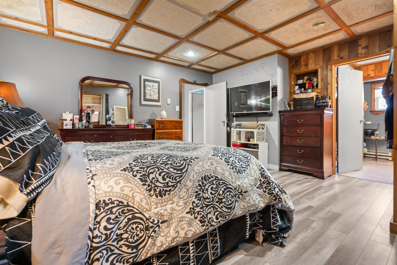16 Rogers Avenue, Amherst, NS - Indoor Photo Showing Bedroom