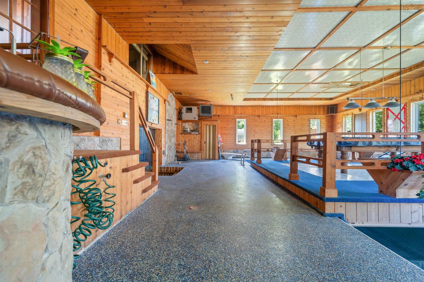 16 Rogers Avenue, Amherst, NS - Indoor Photo Showing Other Room