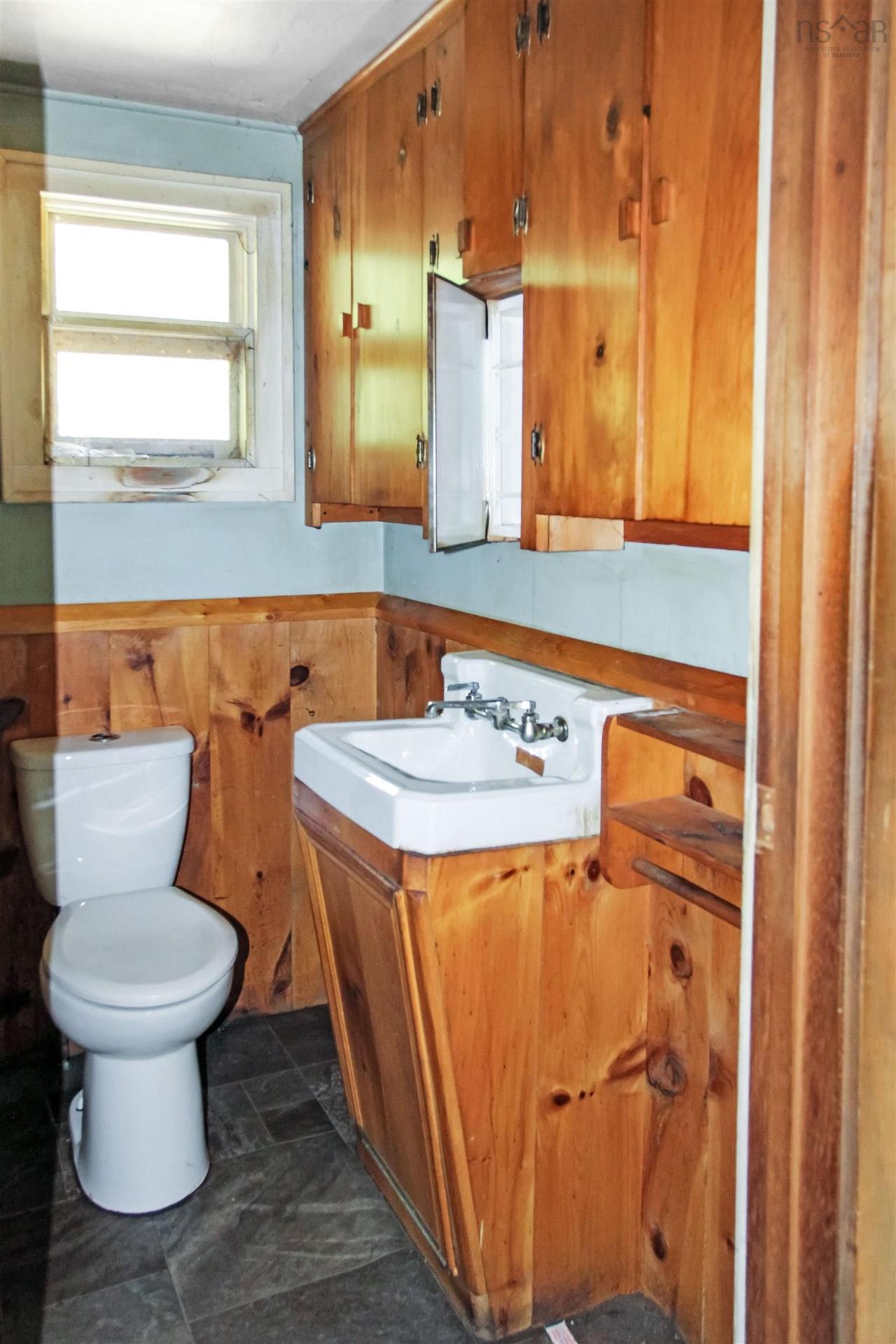 2113 Fire Lane, Torbrook, NS - Indoor Photo Showing Bathroom