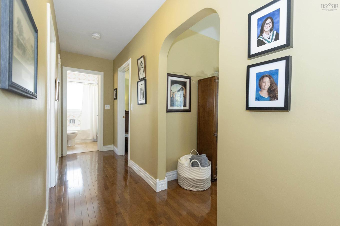 12 Central Avenue, Amherst, NS - Indoor Photo Showing Other Room