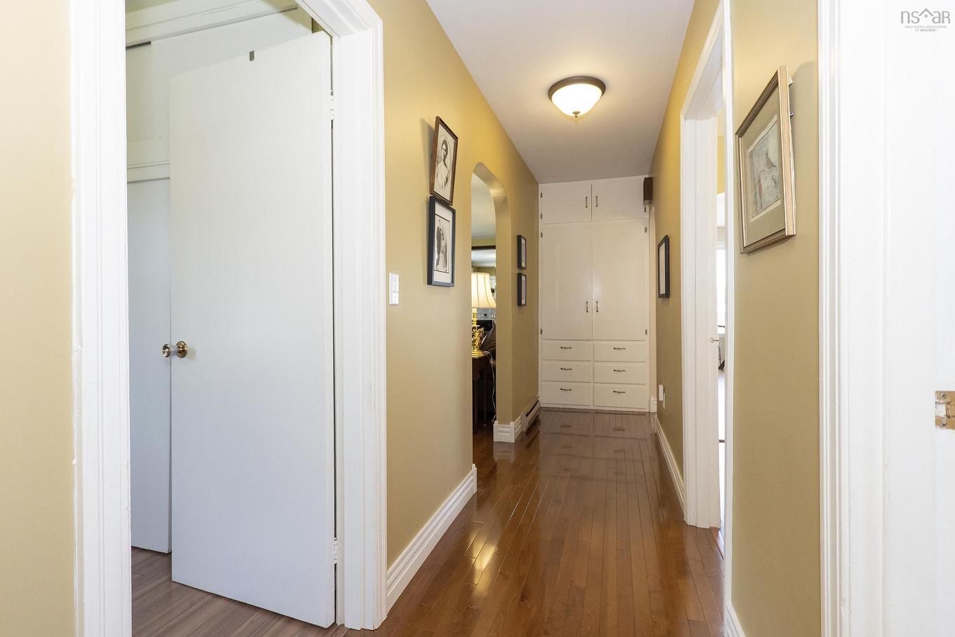 12 Central Avenue, Amherst, NS - Indoor Photo Showing Other Room