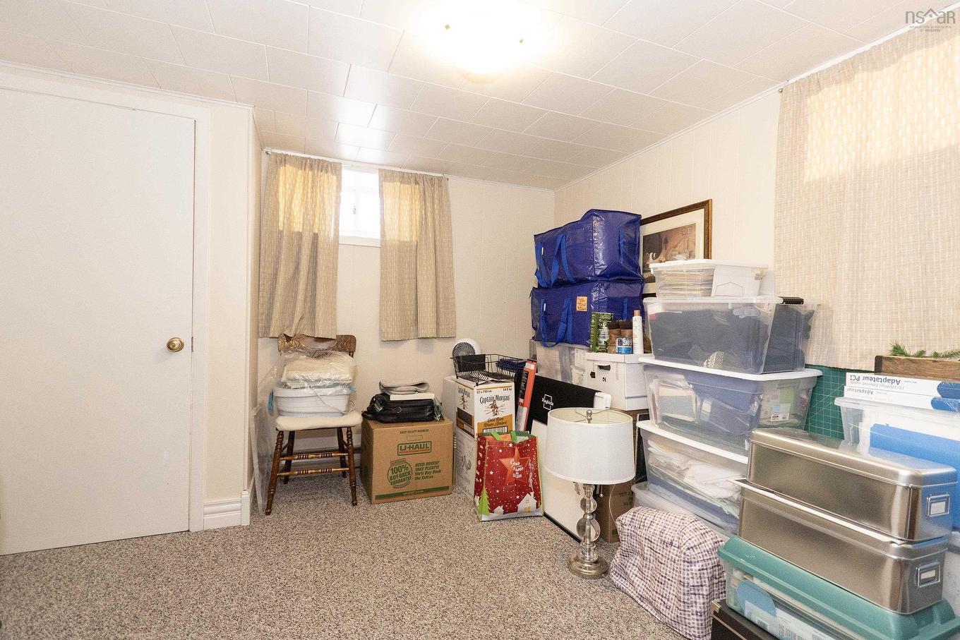 12 Central Avenue, Amherst, NS - Indoor