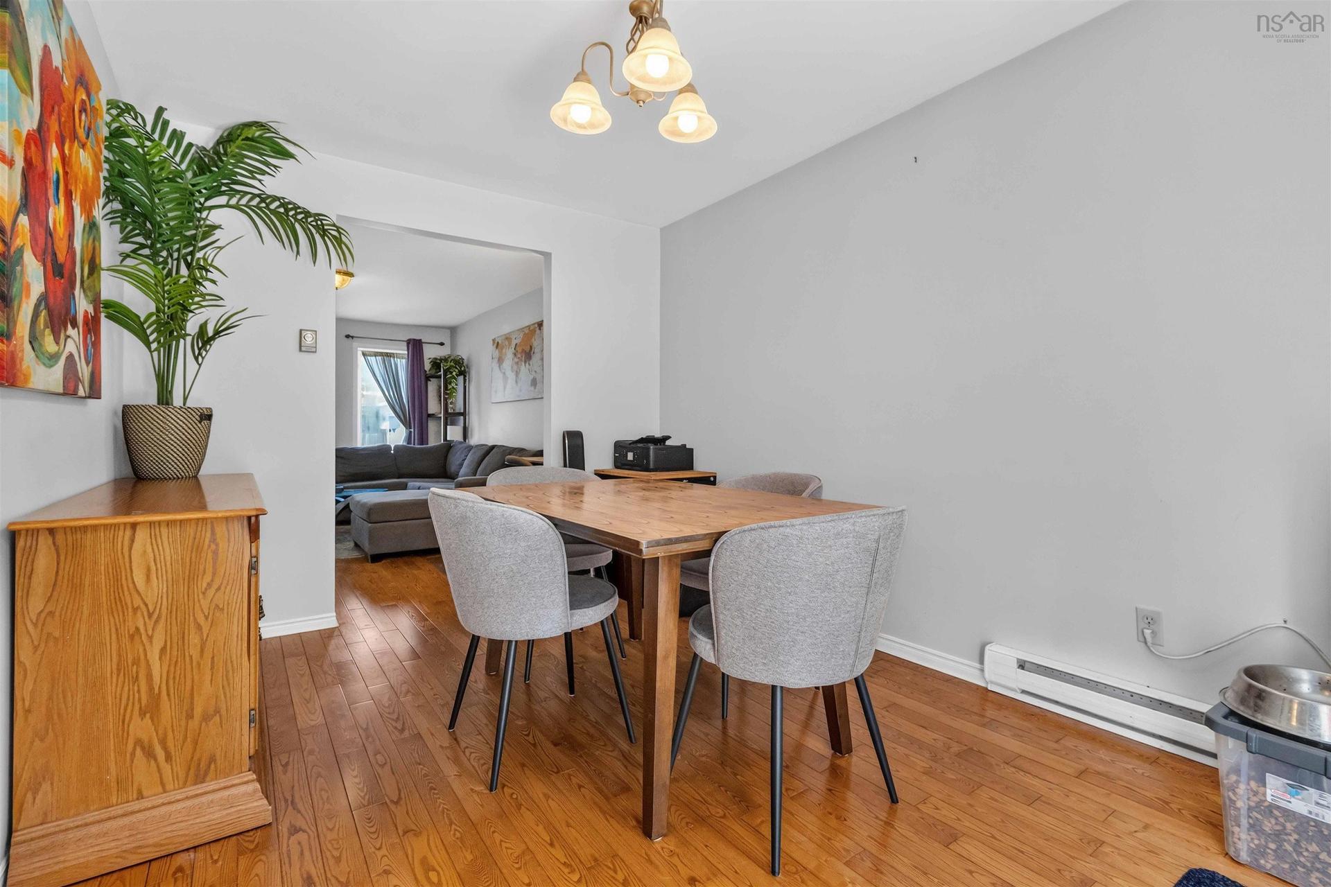38 Ridgecrest Drive, Bridgewater, NS - Indoor Photo Showing Dining Room