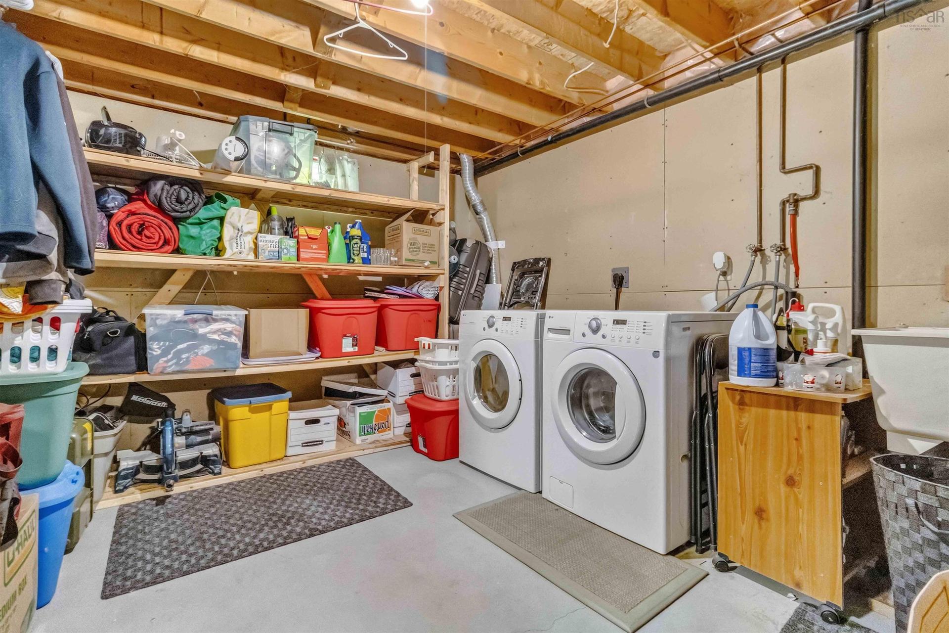 38 Ridgecrest Drive, Bridgewater, NS - Indoor Photo Showing Laundry Room