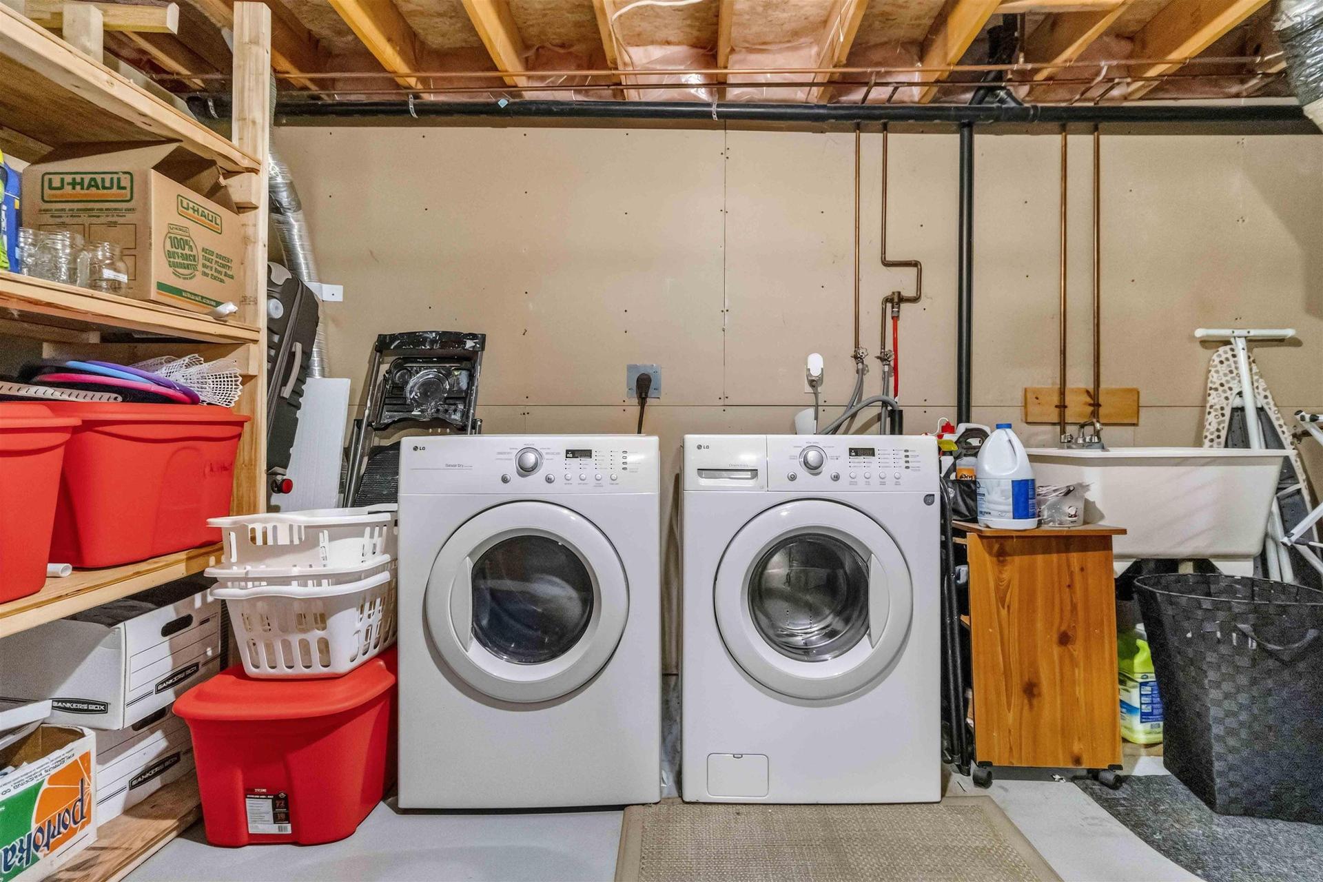 38 Ridgecrest Drive, Bridgewater, NS - Indoor Photo Showing Laundry Room