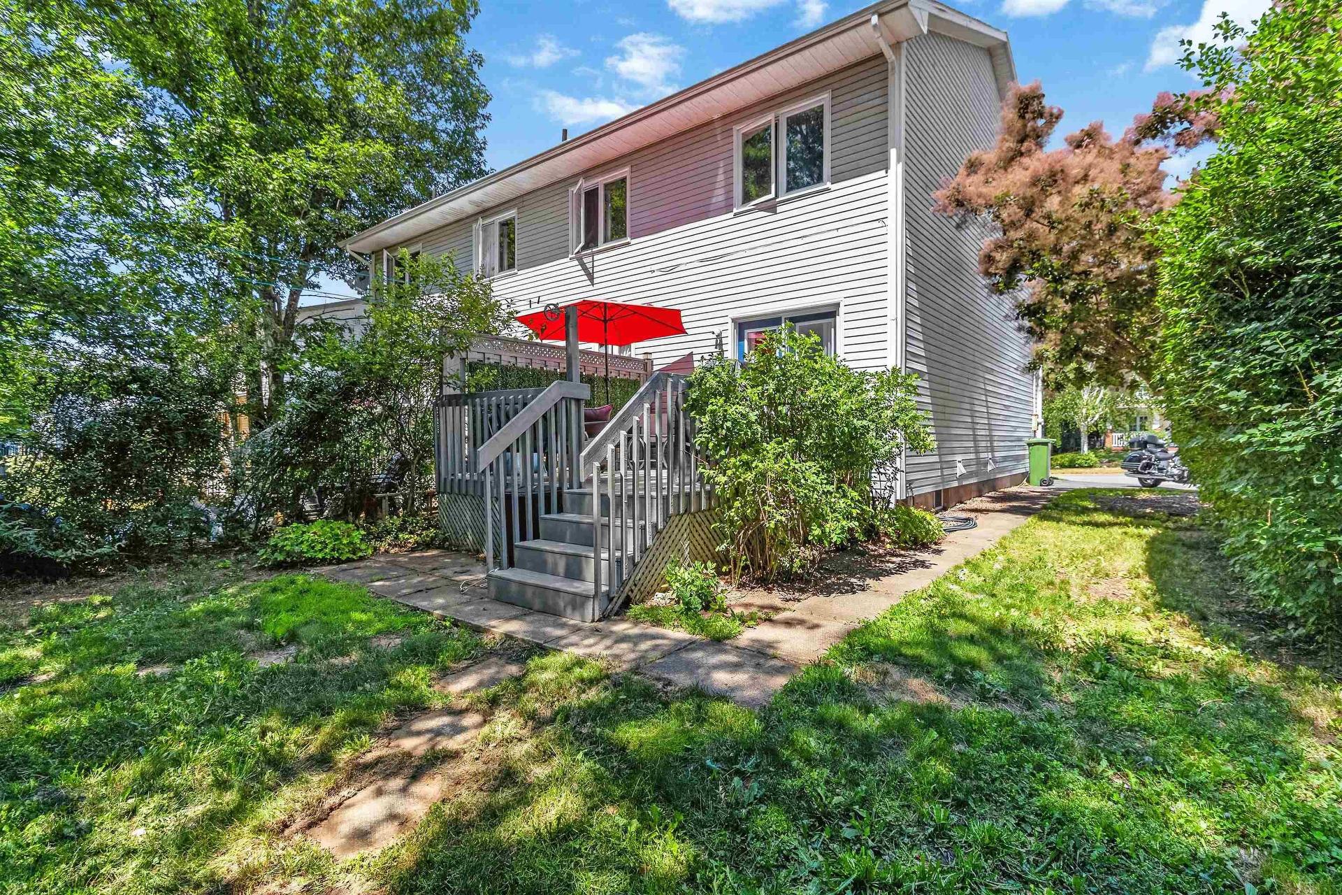 38 Ridgecrest Drive, Bridgewater, NS - Outdoor