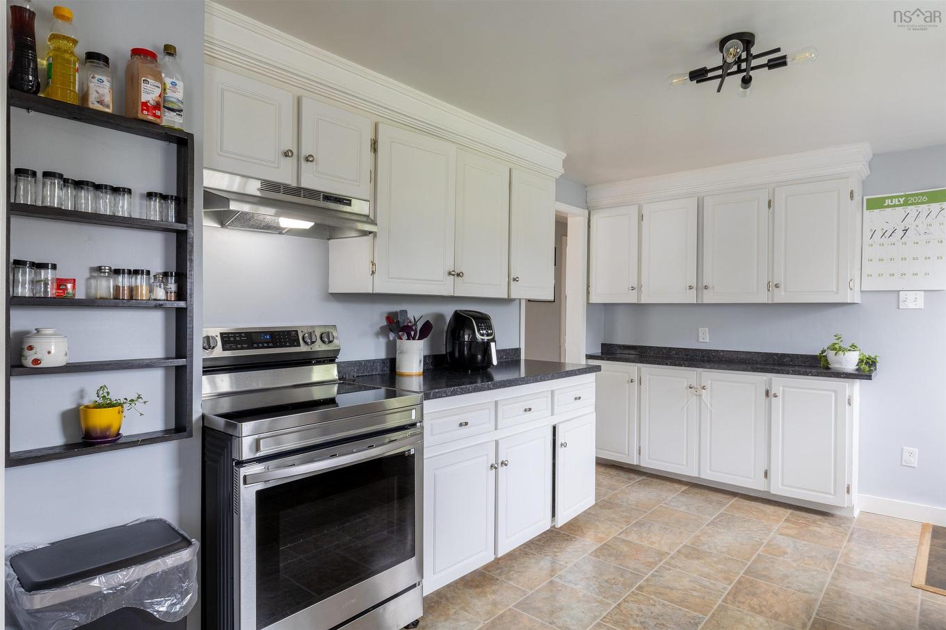 69 King Street, Yarmouth, NS - Indoor Photo Showing Kitchen