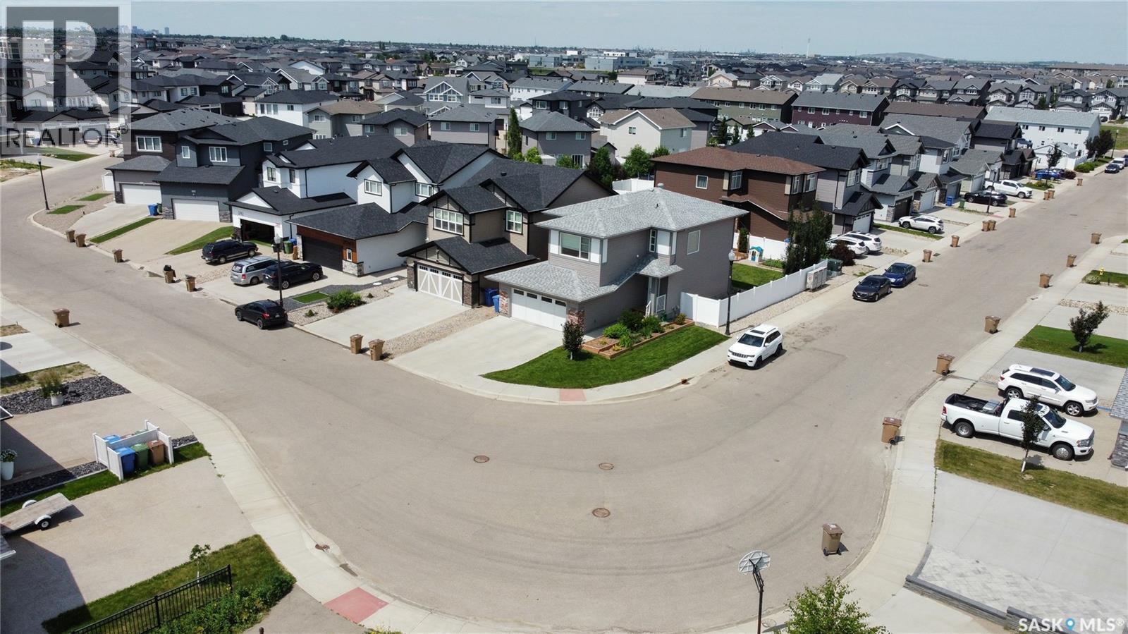 3755 Gee Crescent, Regina, SK - Outdoor With View