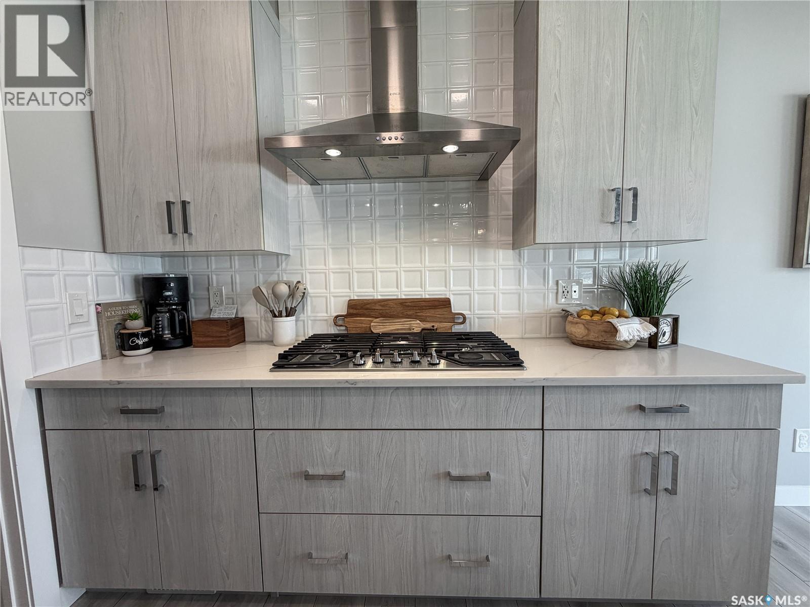 3755 Gee Crescent, Regina, SK - Indoor Photo Showing Kitchen