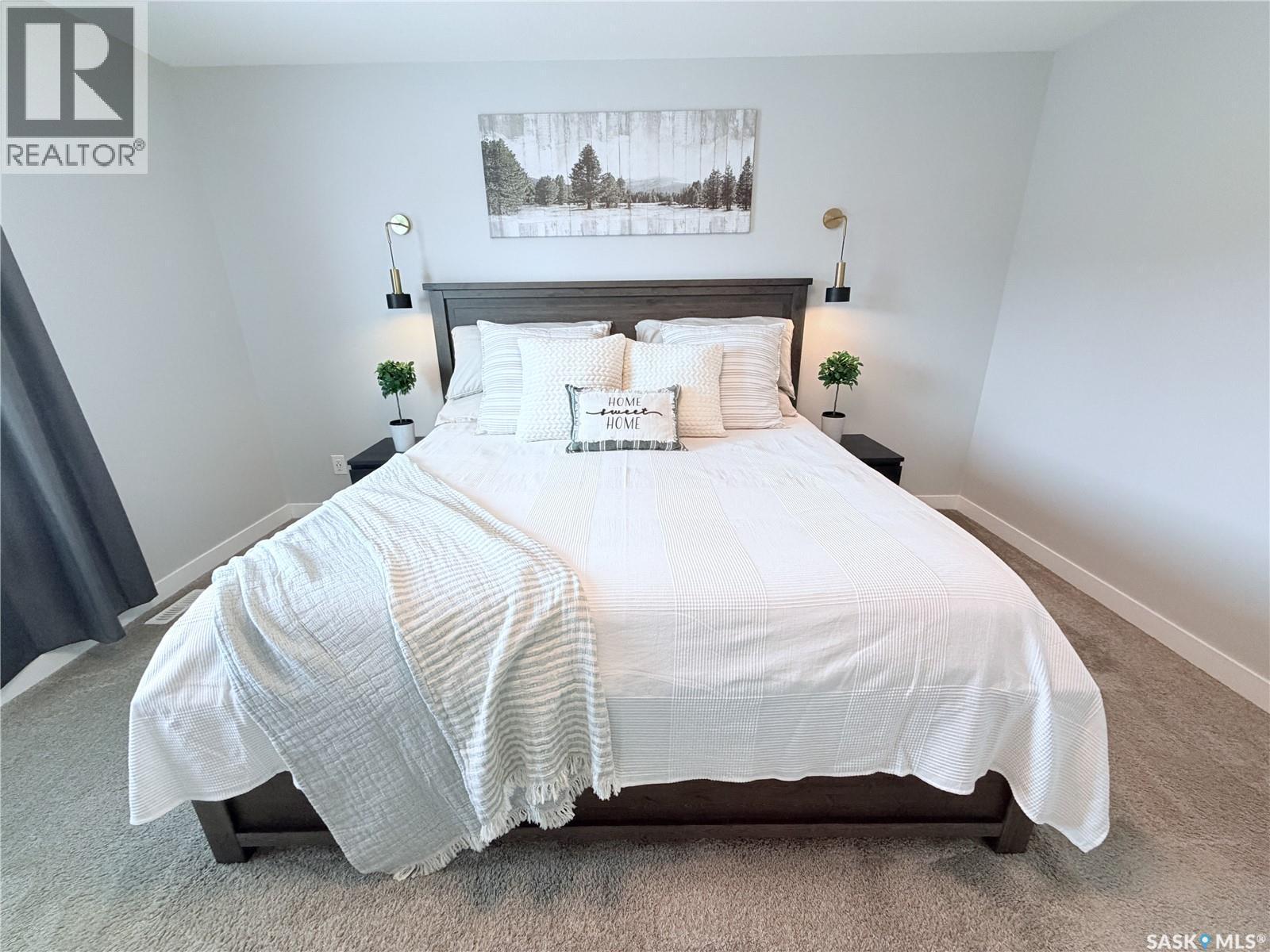 3755 Gee Crescent, Regina, SK - Indoor Photo Showing Bedroom